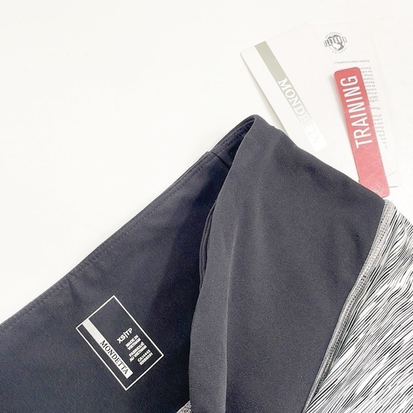 NEW Mondetta space dye leggings in grey combo - Picture 7 of 8